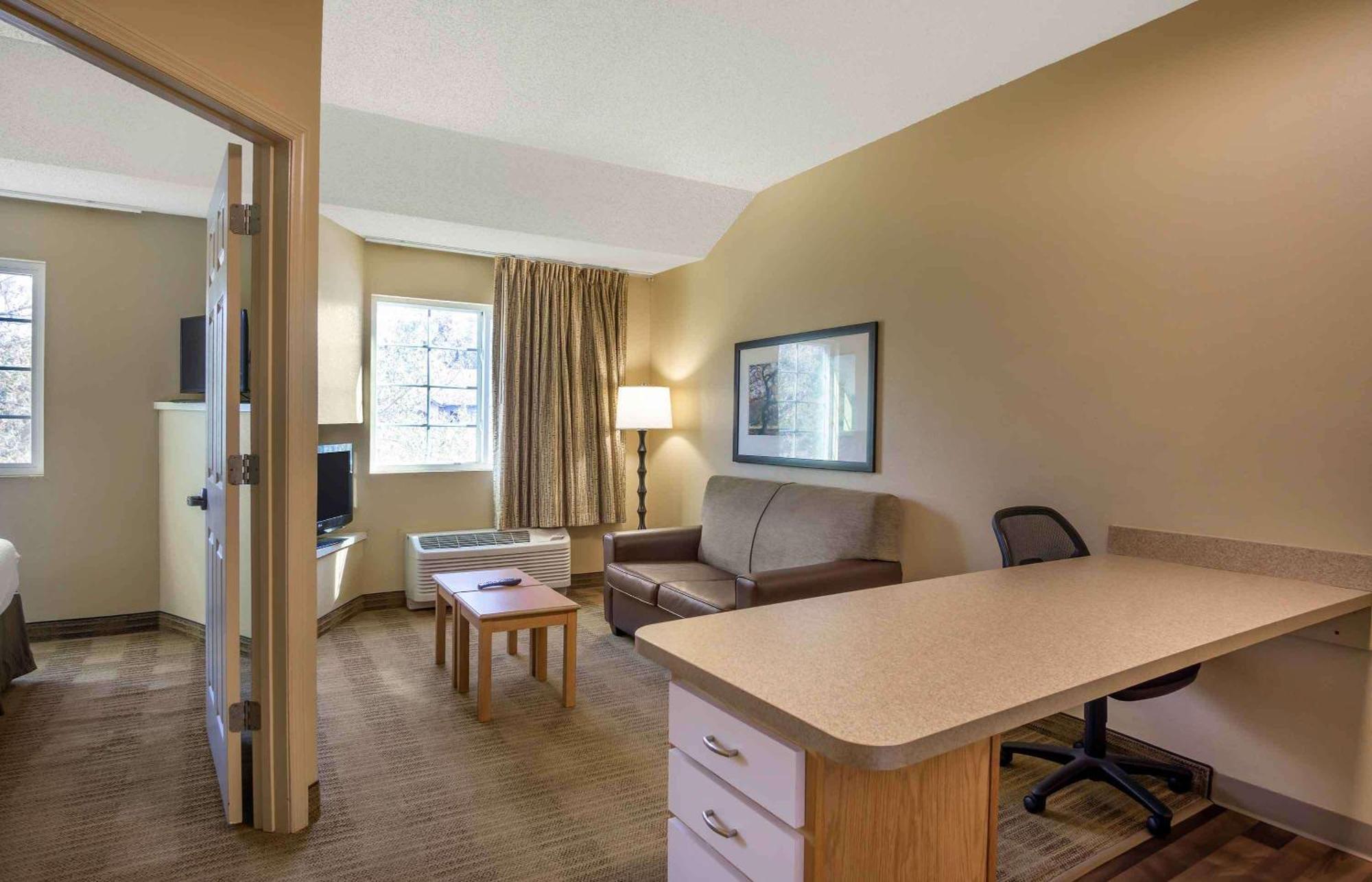 Extended Stay America Select Suites - Charleston - Airport North Charleston Ngoại thất bức ảnh